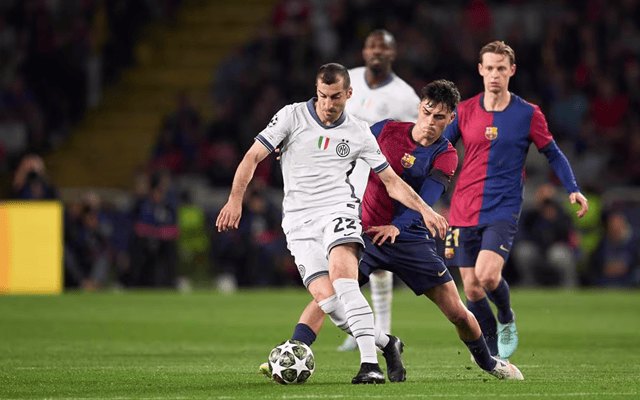 米体：恰20仍有望出战意超杯，阿切尔比预计不会随队去利雅得（米兰体育报：恰尔汗奥卢有望出战意超杯，阿切尔比预计不随队赴利雅得）