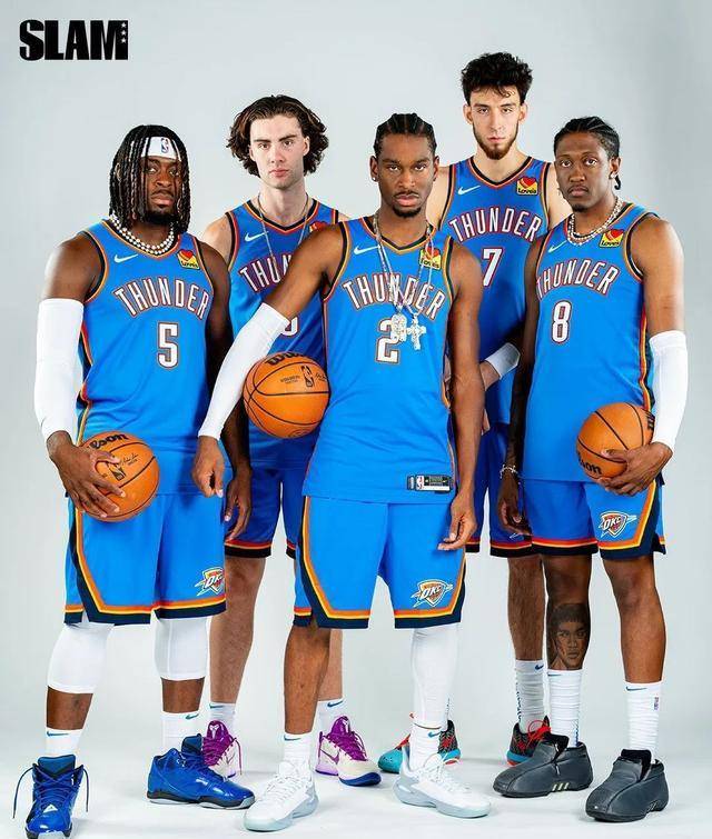 哈登新赛季助攻榜领跑联盟（哈登新季助攻数高居联盟榜首）