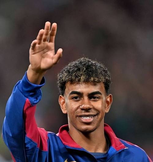 WBG官方：前S11冠军打野JieJie加盟战队（WBG官宣：S11冠军打野JieJie正式加盟）