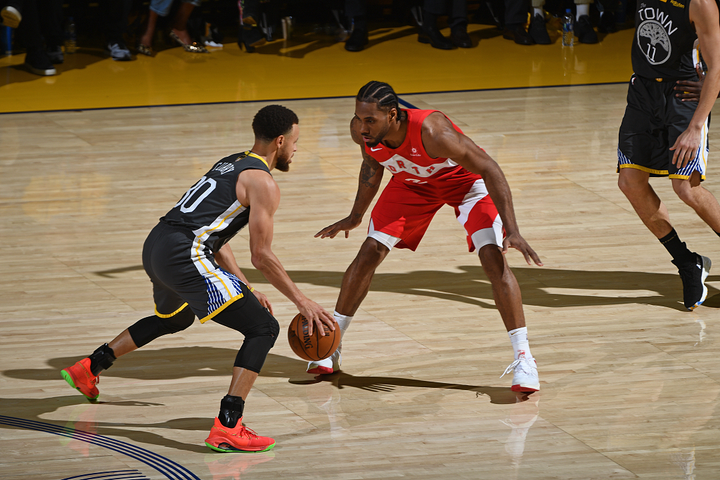 篮球节奏感训练指南（篮球节奏感提升手册）