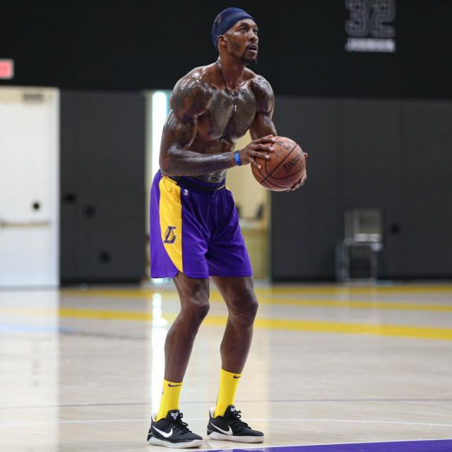 墨足协：墨西哥传奇马克斯将于世界杯结束后担任国家队主帅（墨西哥足协宣布：世界杯结束后传奇球星马克斯出任国家队主教练）