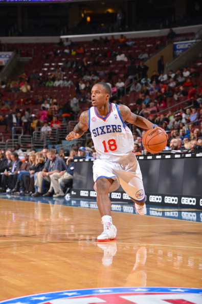 伤病潮袭扰阿森纳！赖斯等多名大将缺席训练，欧冠全胜之旅蒙阴影（阿森纳伤情告急！赖斯领衔多名主力缺训，欧冠全胜前景受冲击）