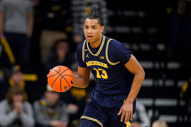 科尔：勇士仍需提升防守质量，但失误才是胜负的关键因素（科尔直言：勇士防守仍待提高，胜负更取决于失误）