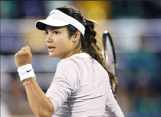 姆巴佩启动瞬间无人能挡（姆巴佩一提速，谁也拦不住）