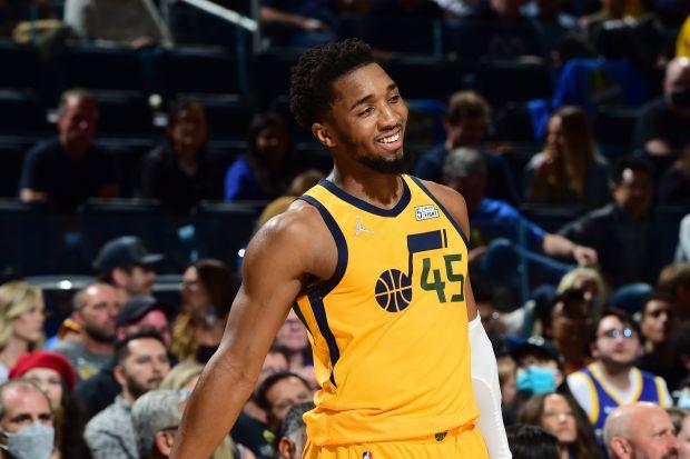 阿内·斯洛特在利物浦和解谈判后召回了穆罕默德·萨拉赫，但问题依然存在。（与利物浦言和后，阿内·斯洛特召回穆罕默德·萨拉赫，矛盾仍未解决）